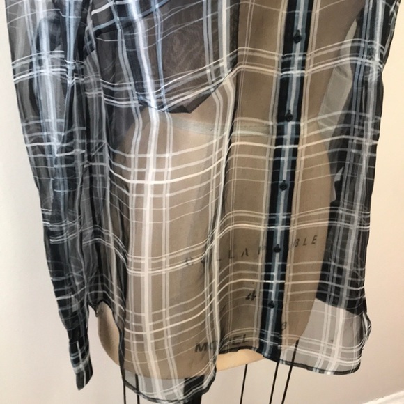 Elizabeth & James Black White Plaid Silk Top NWT - Picture 3 of 8